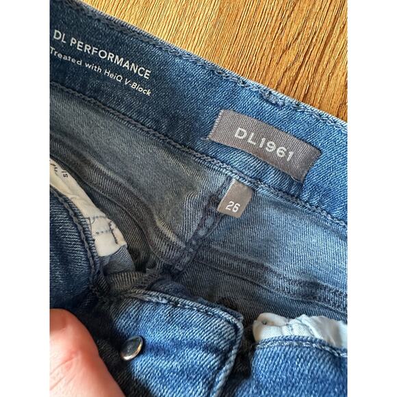 DL1961 Florence Skinny Mid Rise Instascuplt Ankle Jeans Size 26 - Picture 3 of 5